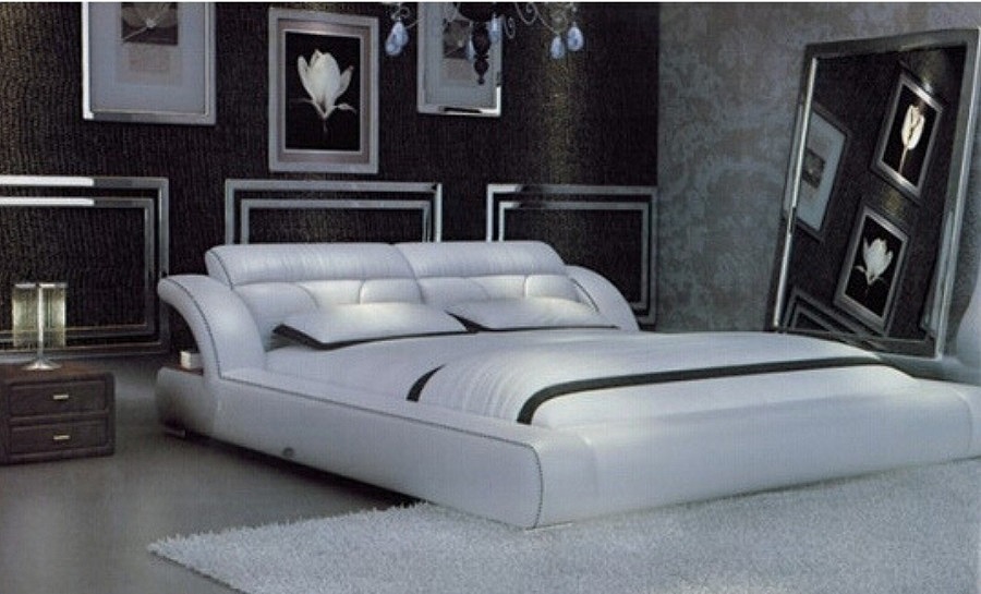 Leather Bed - Model 91